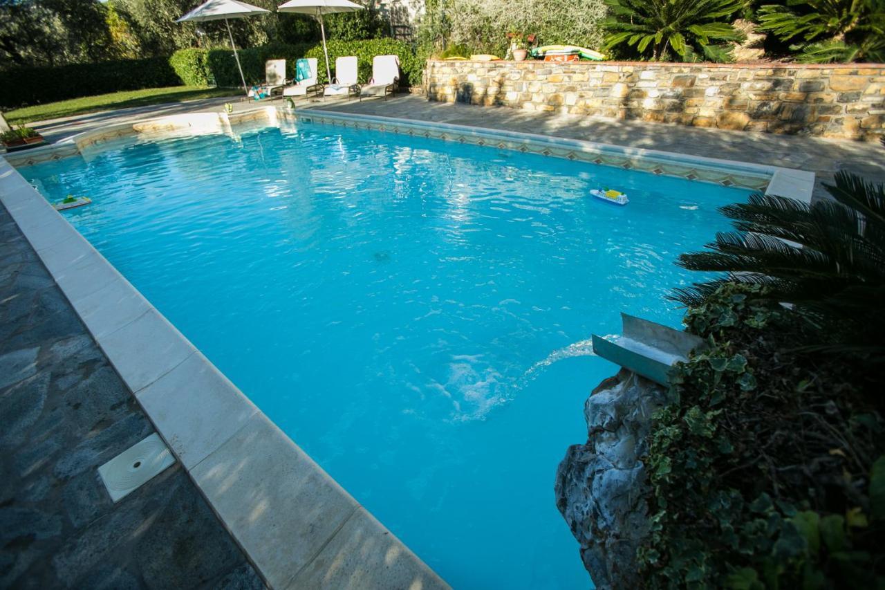 Le Raganelle Hotel Oneglia Esterno foto