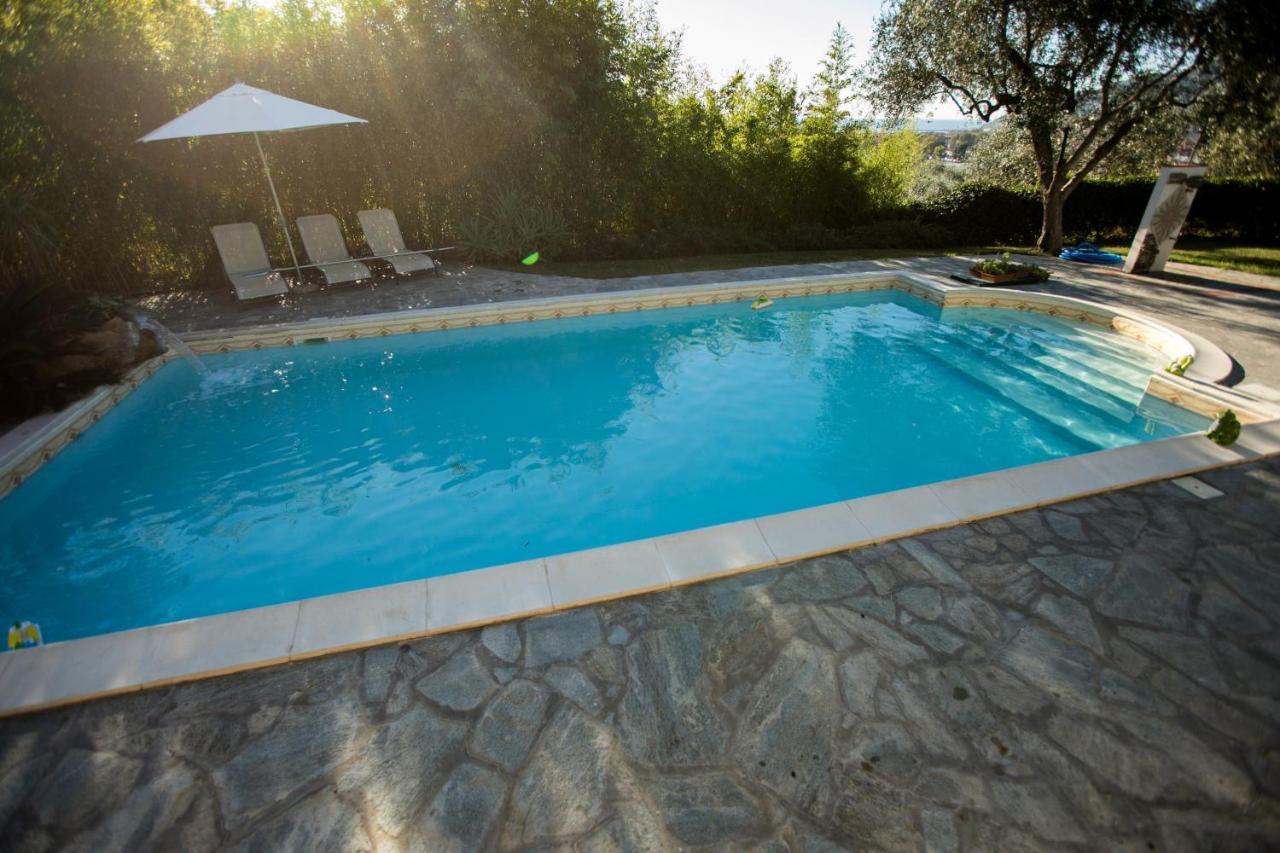 Le Raganelle Hotel Oneglia Esterno foto