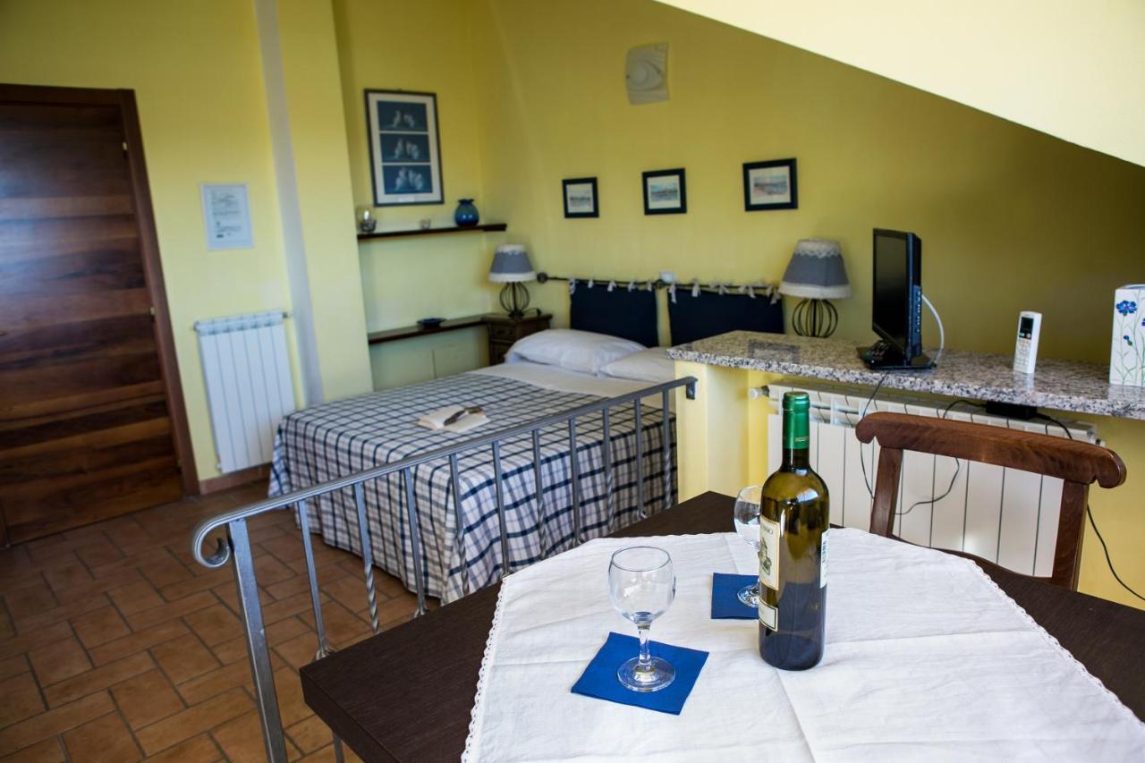 Le Raganelle Hotel Oneglia Esterno foto