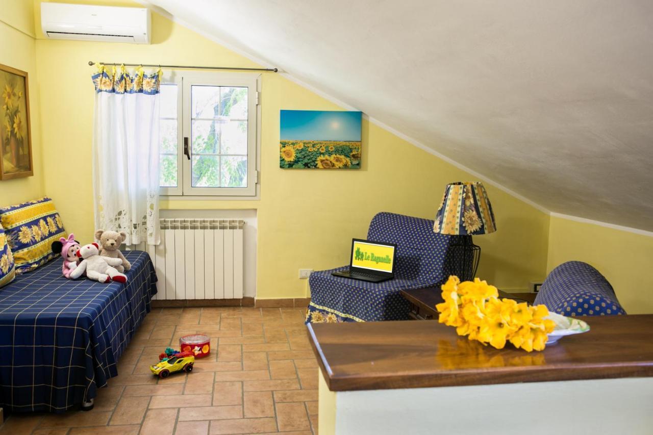 Le Raganelle Hotel Oneglia Esterno foto