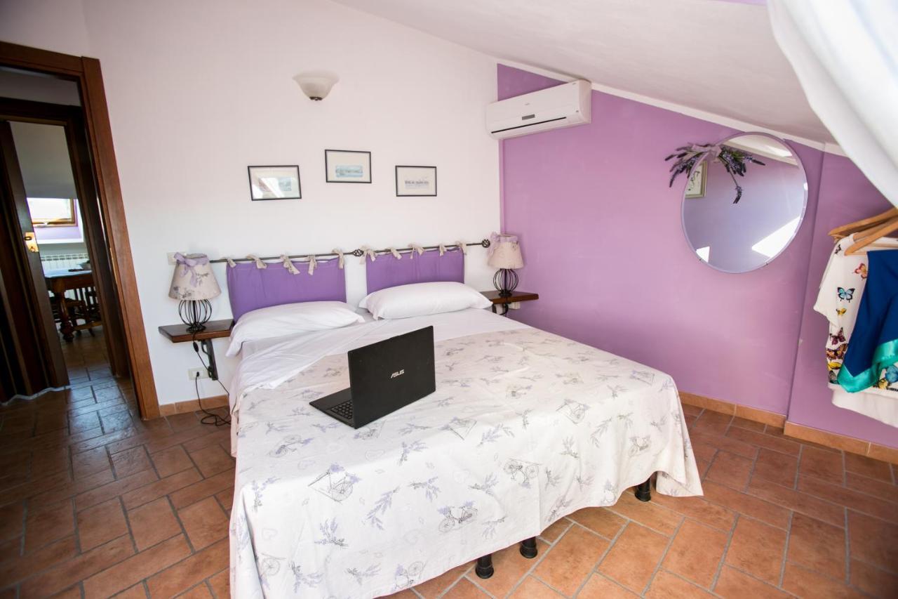 Le Raganelle Hotel Oneglia Esterno foto